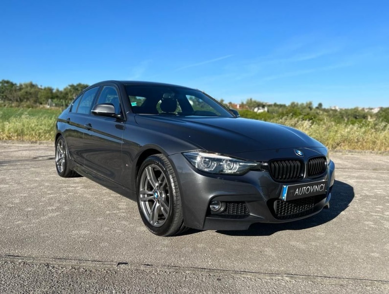 BMW 330