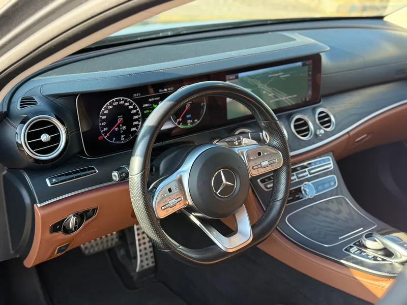 Mercedes Benz E 300