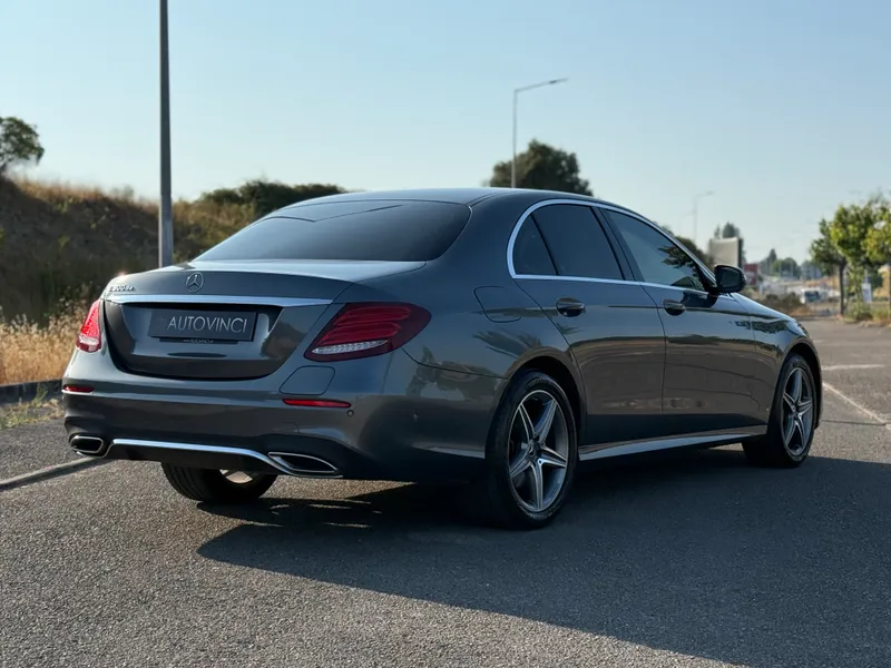 Mercedes Benz E 300