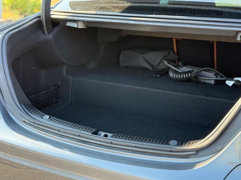 Mercedes Benz E 300