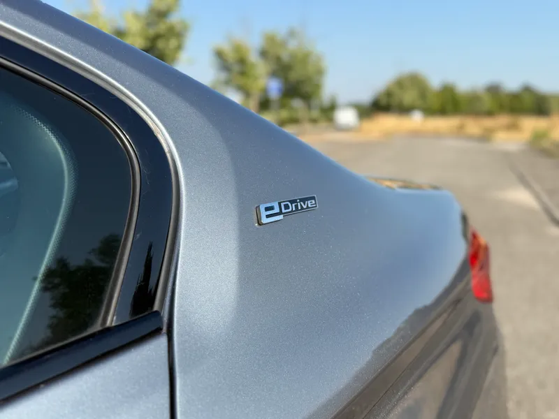 BMW 530