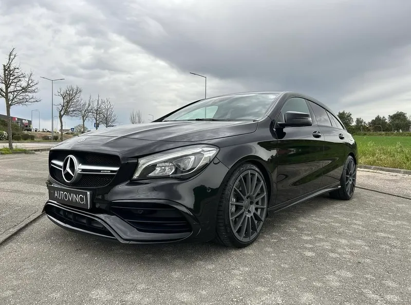 Mercedes Benz CLA 45 AMG