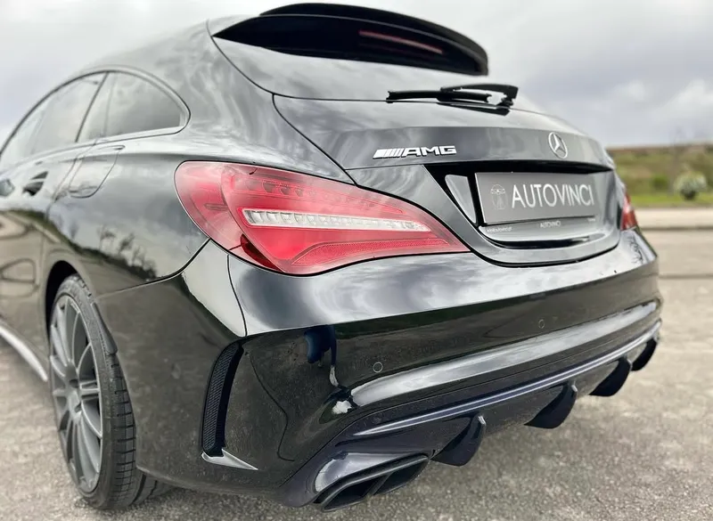 Mercedes Benz CLA 45 AMG