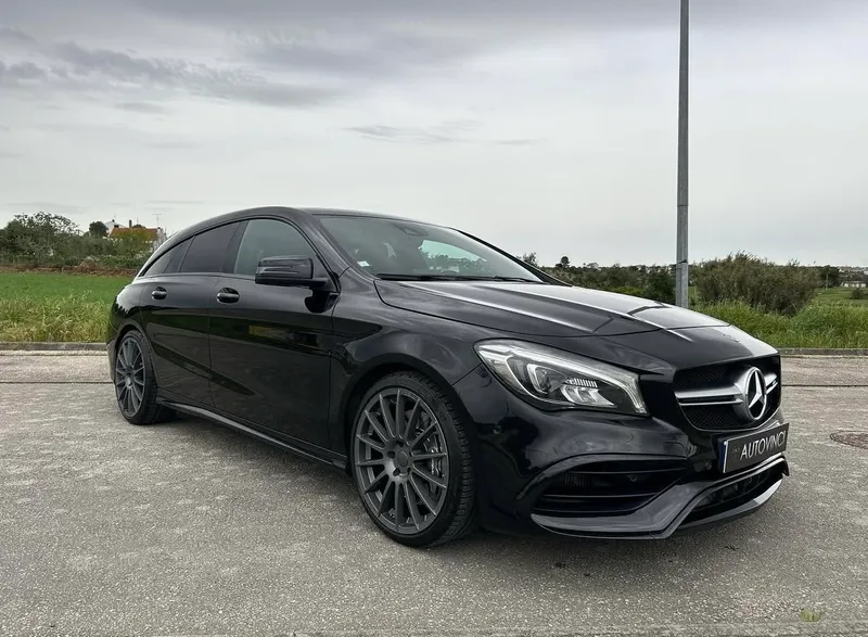 Mercedes Benz CLA 45 AMG